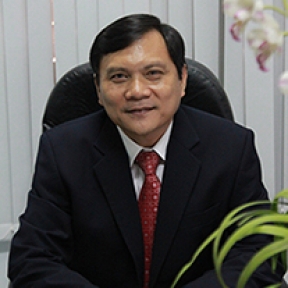 GS.TS. Trần Linh Thước