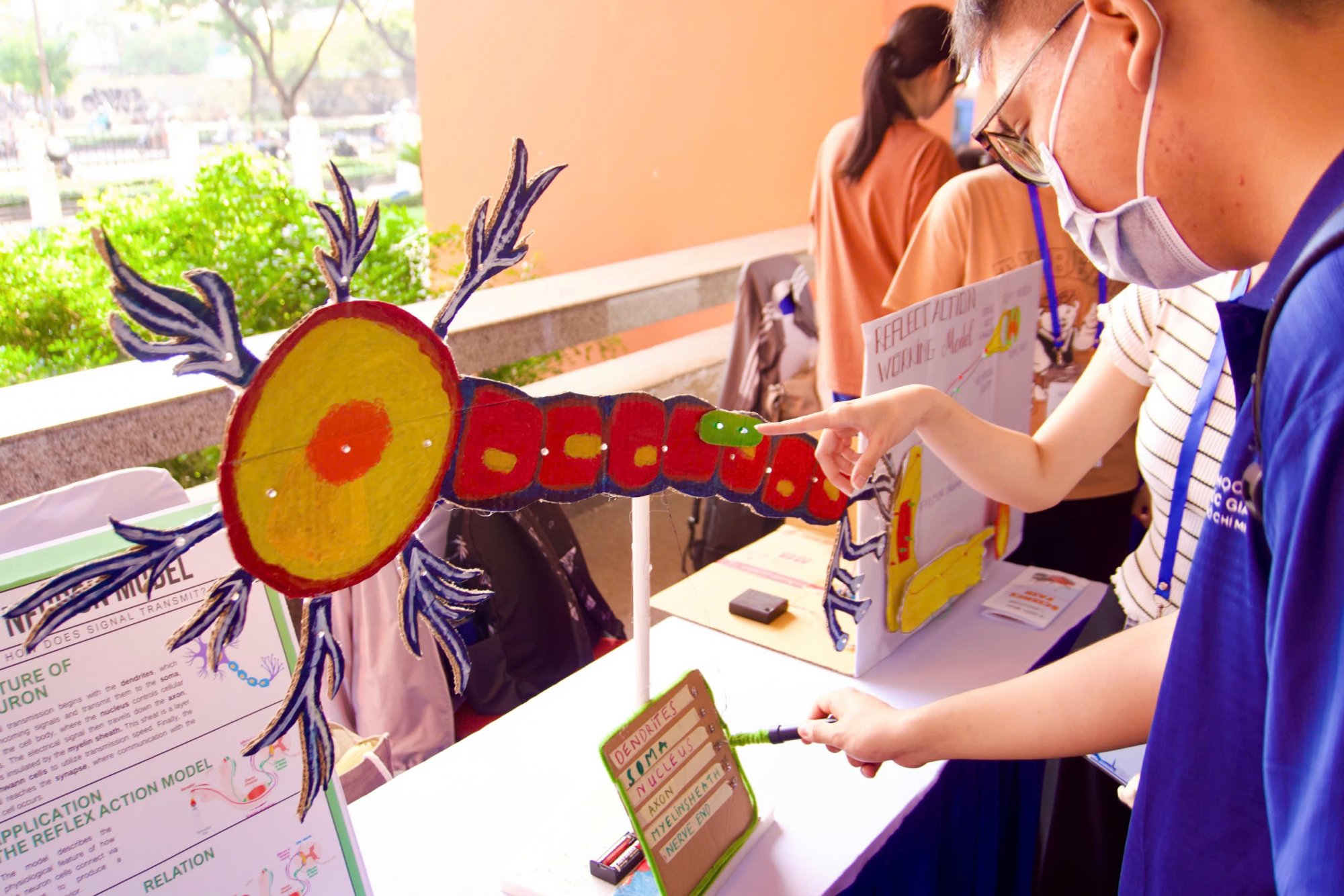 276b6085e5f06aae33e1